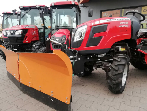 Traktor Massey Fergusson 6028 Maxpro WERSJA ZIMOWA