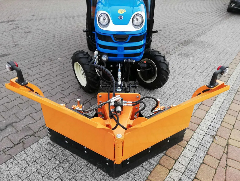 Miniciągnik LS XJ 25 WERSJA ZIMOWA Miniciągnik LS XJ 25 WERSJA ZIMOWA