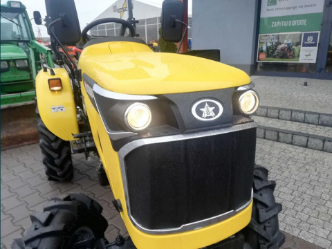 Traktor Startrac 273 4x4 25KM wspomaganie koła rolnicze hydraulika gw. Traktor Startrac 273 4x4 25KM wspomaganie koła rolnicze hydraulika gw.
