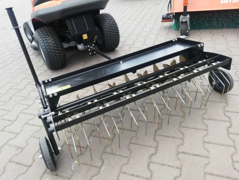 Aerator i wertykulator 2w1 do traktorka ogrodowego 110 cm