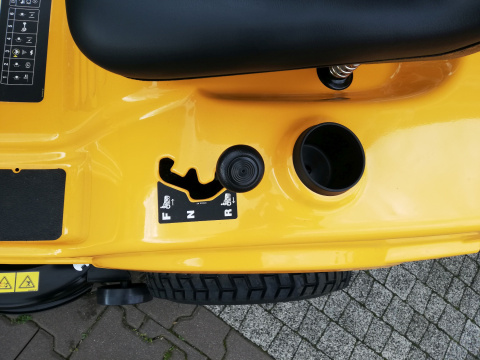 Traktorek kosiarka CubCadet LT1 NR92