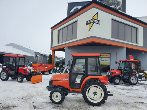 Traktor Kubota x20 z ogrzewaną kabiną