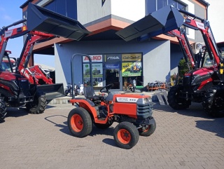 Ciągnik Kubota B1410