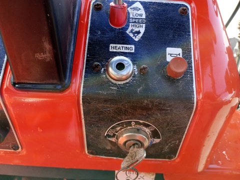 Ciągnik Kubota B1600 z Ładowaczem