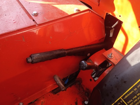 Ciągnik Kubota B1750 Z Kabiną oraz Pługiem
