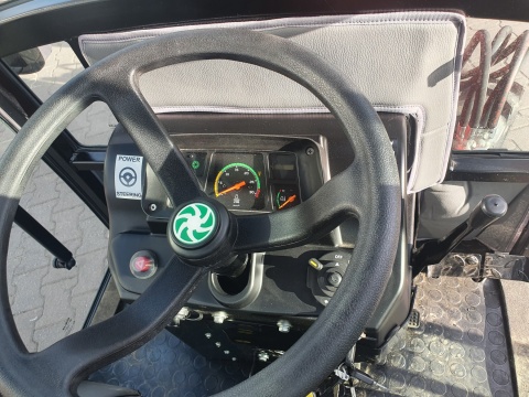 Ciągnik Rolniczy Mitsubishi VST 927 ( 27 KM )