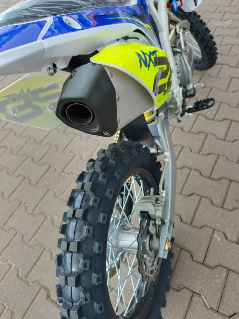Cross Barton NXT 250