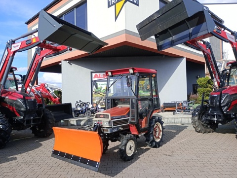 Ciągnik Yanmar F155