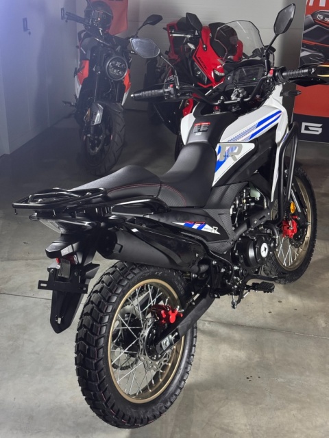 Motocykl Barton Rally 125