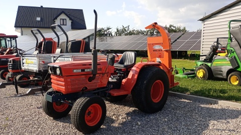 Ciągnik Kubota B8200