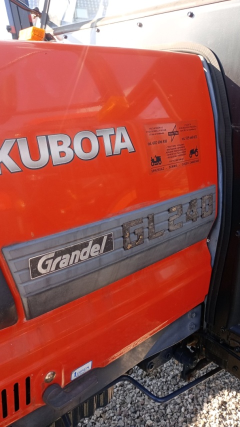 Ciągnik Kubota Grandel Gl 240 Z Kabiną