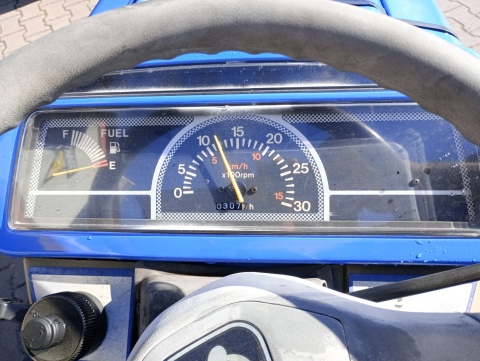 Ciągnik Iseki TM150 z Glebogryzarką