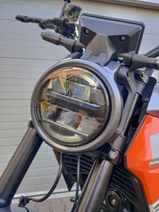 Motocykl Barton Naked 125