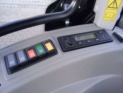 Ciągnik rolniczy LOVOL M504 - 50 KM