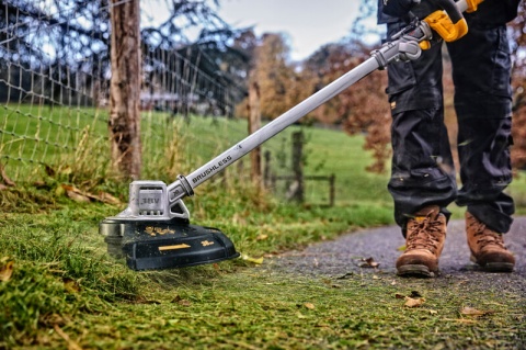 DeWALT Akumulatorowa podkaszarka do trawy 1x5 Ah DCMST561P1-QW