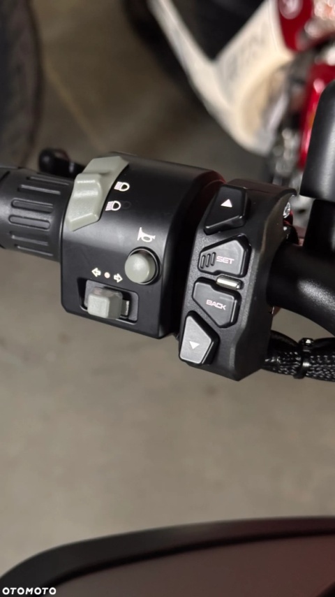 Motocykl CFMOTO 125NK