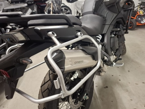 Motocykl CFMOTO 700 MT 2025