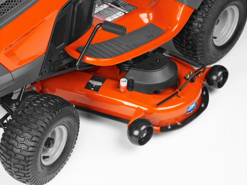 Traktorek kosiarka Husqvarna TC 138 Traktorek kosiarka Husqvarna TC 138