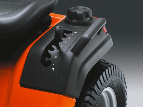Traktorek kosiarka Husqvarna TC 138 Traktorek kosiarka Husqvarna TC 138