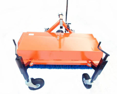 Zamiatarka z koszem na wałek WOM - 150 cm Zamiatarka z koszem na wałek WOM - 150 cm