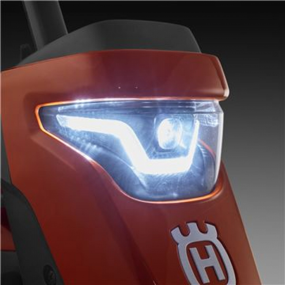 Husqvarna R 318X Husqvarna R 318X