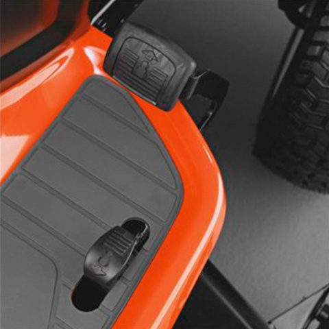 Traktorek kosiarka Husqvarna TC 242TX Traktorek kosiarka Husqvarna TC 242TX