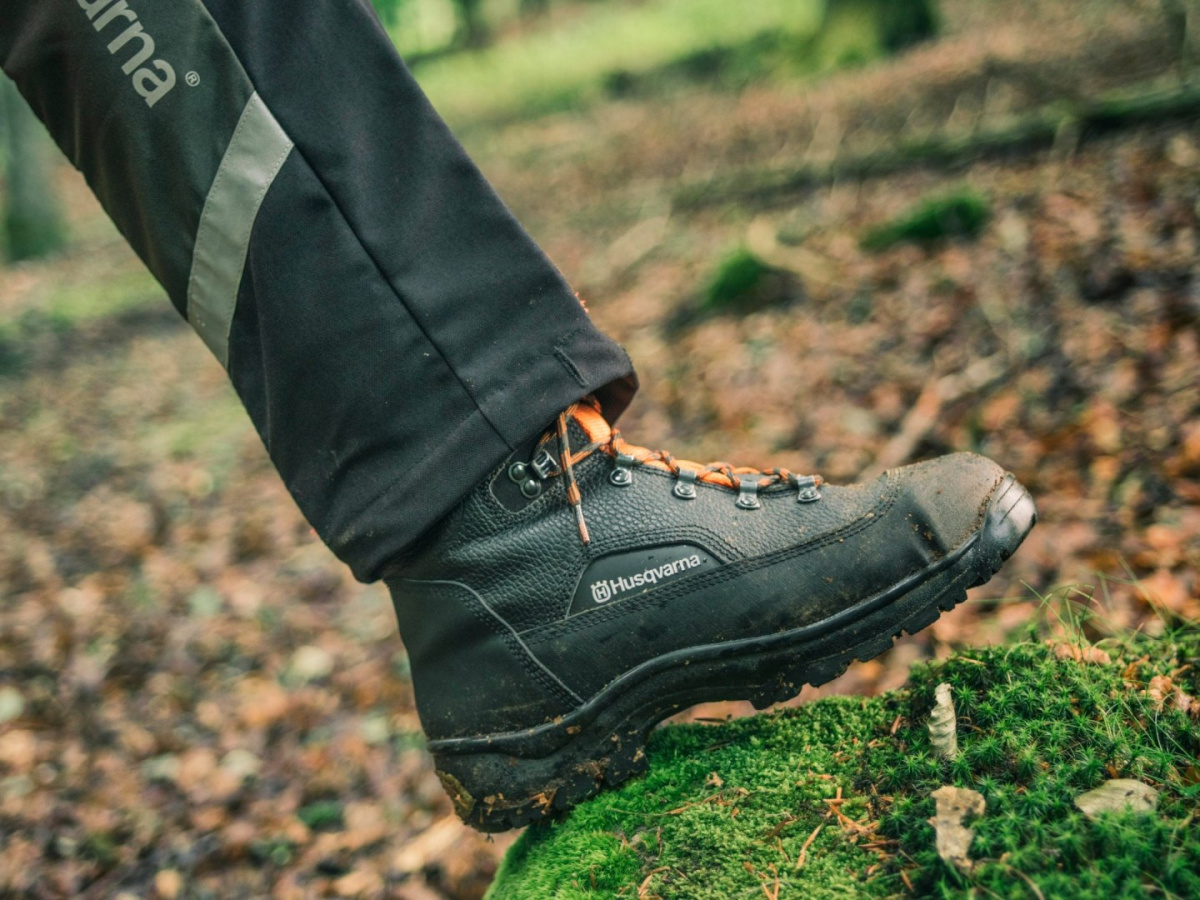 Husqvarna Spodnie ochronne Functional 20A - rozmiar 46 Husqvarna Spodnie ochronne Functional 20A - rozmiar 46