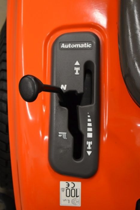 Traktor ogrodowy Husqvarna CTH150 V2 KAWASAKI 15KM POMPA pług śnieżny Radomsko - image 1