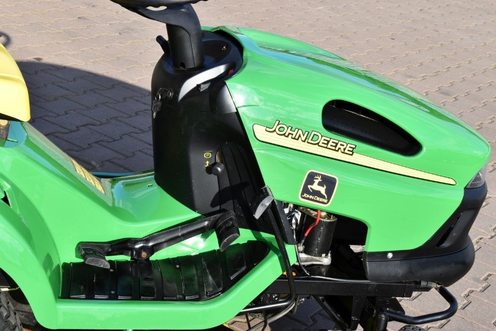 Kosiarka traktorek John Deere LR 135 13.5 KM Briggs&Stratton 92 cm Radomsko - image 1
