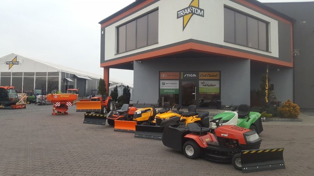 Trak-Tom Traktorek kosiarka Husqvarna CTH180 z pługiem śnieżnym Kawasa Radomsko - image 1