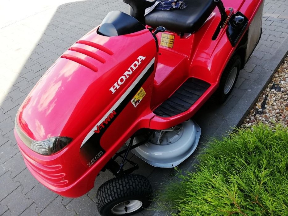 Honda 2315 traktorek ogrodowy, kosiarka samojezdna, 2 cylindry, pompa Radomsko - image 1