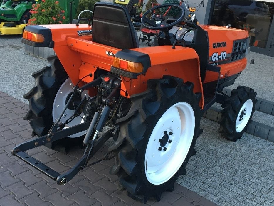 MiniTraktor MiniCiągnik Kubota GL19 19KM 4x4, rewers, super stan, gwar Radomsko - image 1